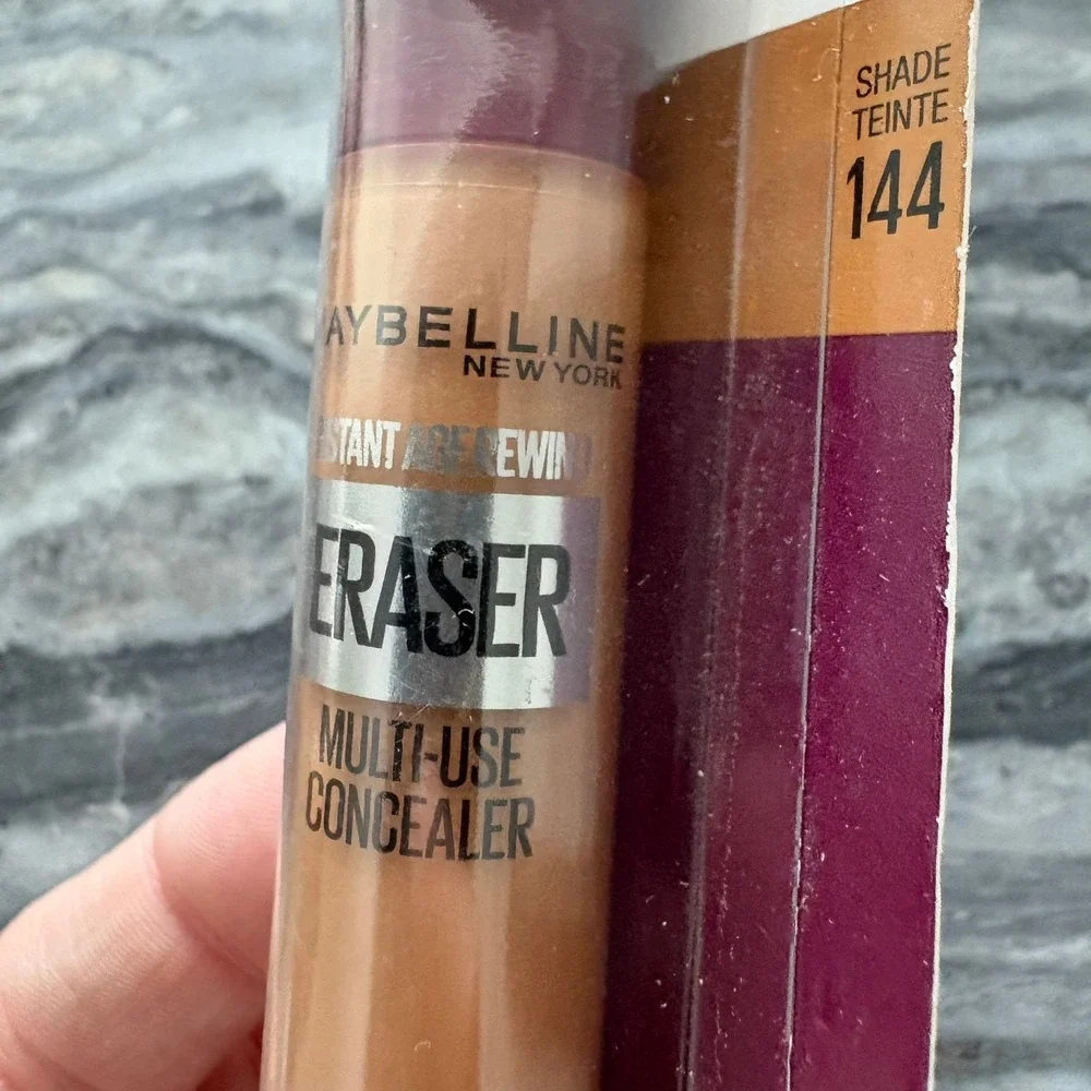 2x Maybelline Instant Age Rewind Eraser Multi-Use Concealer Shade 144 Lot, 2 NEW